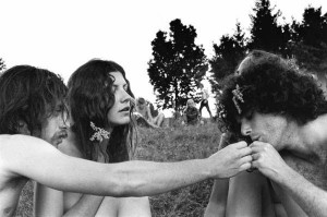 Woodstock gathering : source