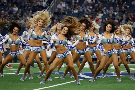 cheerleaders performing at the super bowl