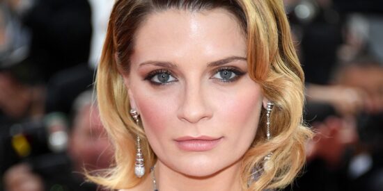In the most random of news: The OC's Mischa Barton is joining the new Neighbours cast