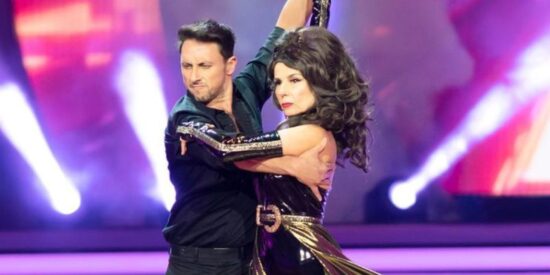 Dancing with the Stars Recap Episode 4: OMG! Mary Coustas' Effie makes a hilarious appearance