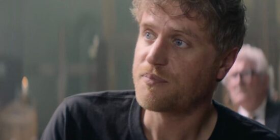 Love a UK comedy-drama? Get your first look at Binge's new series The Lovers starring Johnny Flynn