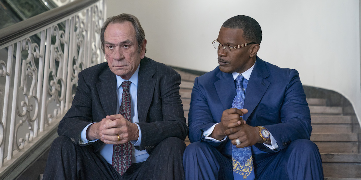 Jamie Foxx and Tommy Lee Jones in The Burial