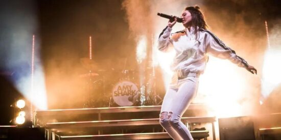 Organising a Sunday sesh? Tune into the Aussie  concert of a lifetime with Mushroom 50 Live