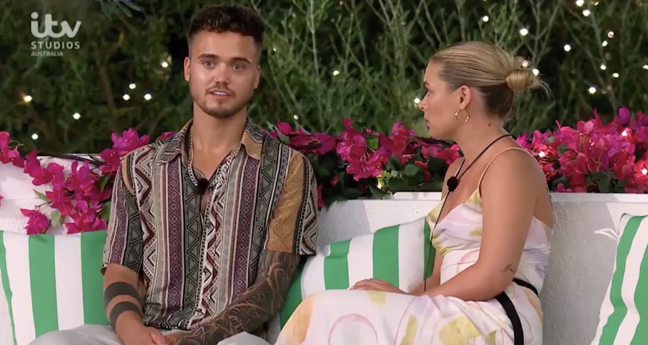 Love Island AU