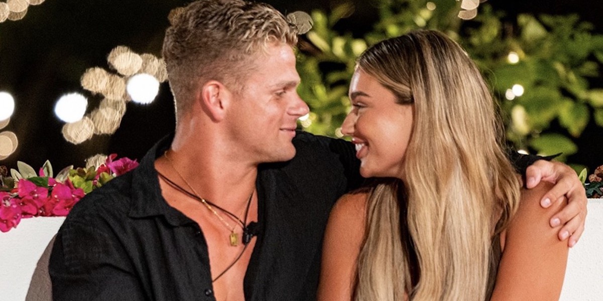 Lucinda and Zac on Love Island