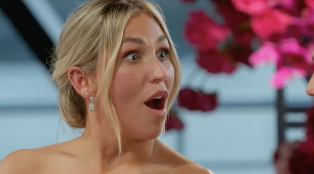 Sara Mesa. Married at First Sight, Nine
