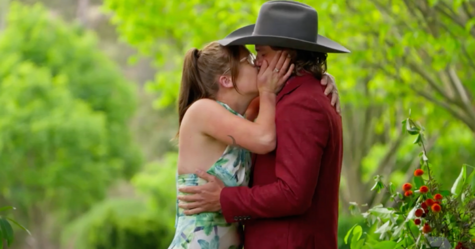 Farmer Jarrad and Chloe kiss in episode six of Farmer Wants A Wife