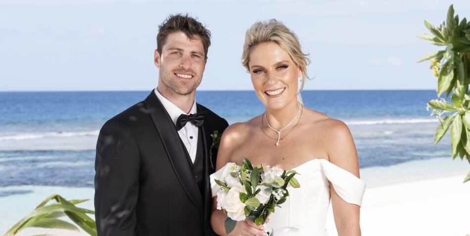 Tom and Emily at their Stranded on Honeymoon Island wedding. 