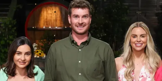 Real reason Farmer Wants A Wife's Claire messaged Farmer Thomas behind Clarette's back