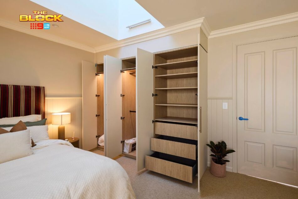 Kids bedroom/wardrobe
