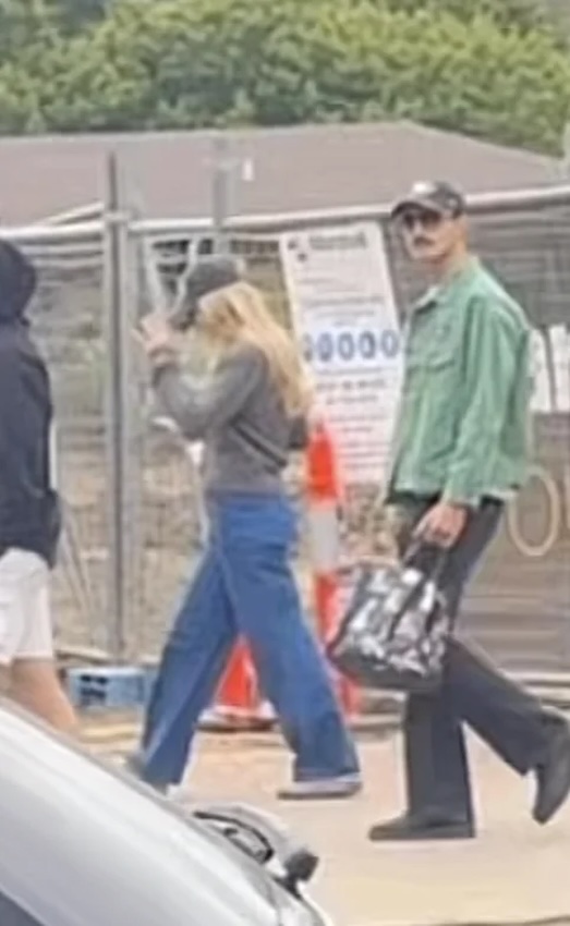 Looks like Sharn and Ross! Image: Reddit.