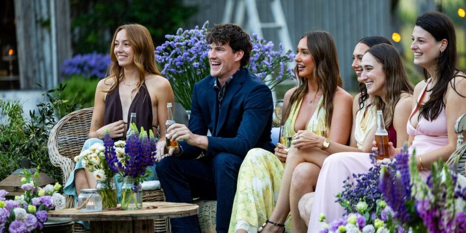 Farmer Zac with his Ladies Grace, Miranda, Mieke, Jessica, and Maya (left to right). Image: Seven.