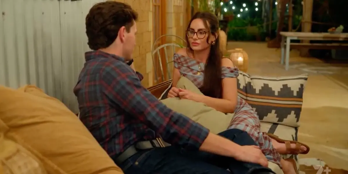 Farmer alex and Delia on Farmer Wants a Wife