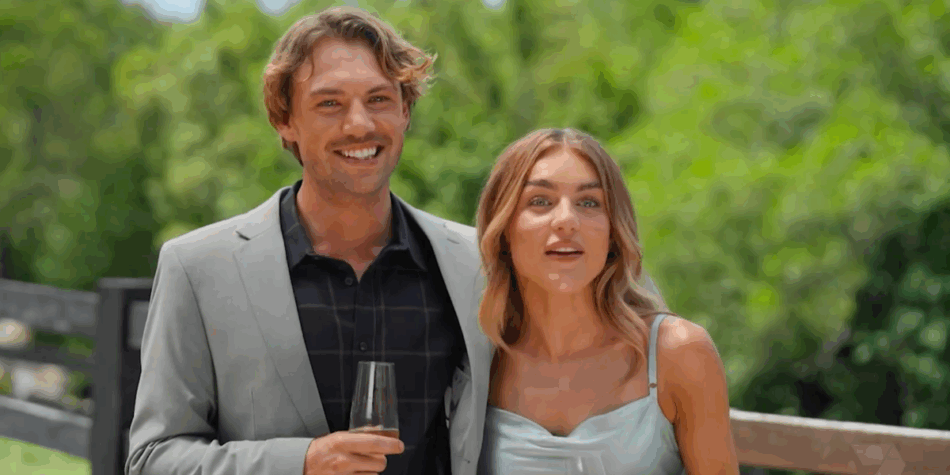 FWAW's Dylan and Ally smiling in the 2026 finale