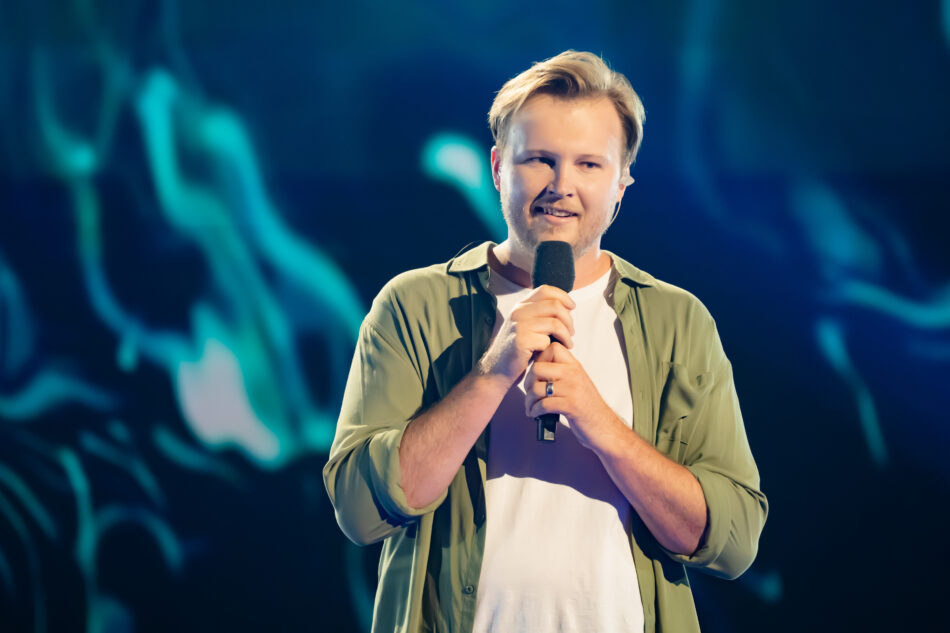 Sam Cliffe leaves in shock exit on The Voice Australia 2026.