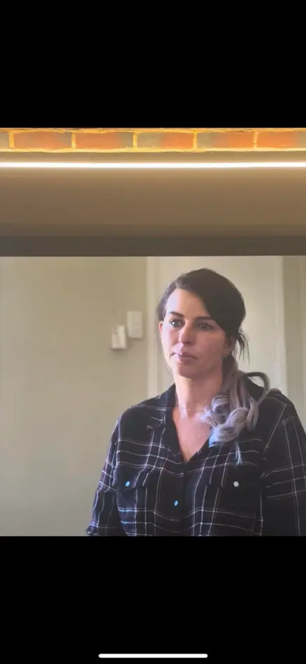 Jolene appears in the documentary.