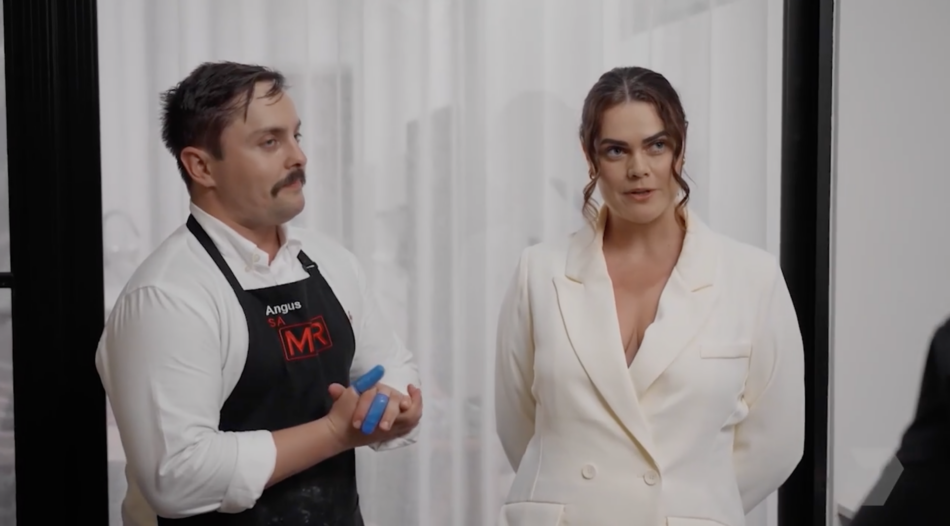 Zoe demands an apology from Angus and Simon
